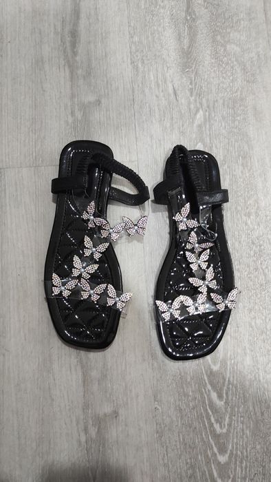 Butterfly Sandals Size 37