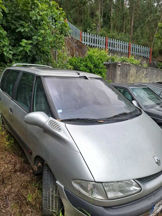 Renault Espace 2.2 DT (1998) – Motor Avariado | Ideal para Peças ou Projeto