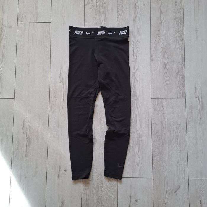 Czarne legginsy Nike siłownia sport running M spodnie dresowe dresy