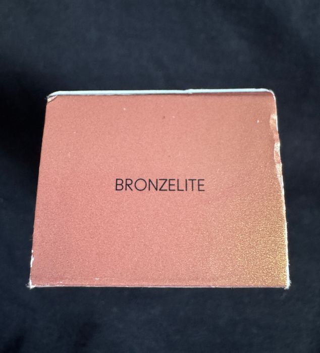 MAC Strobe krem rozświetlający baza