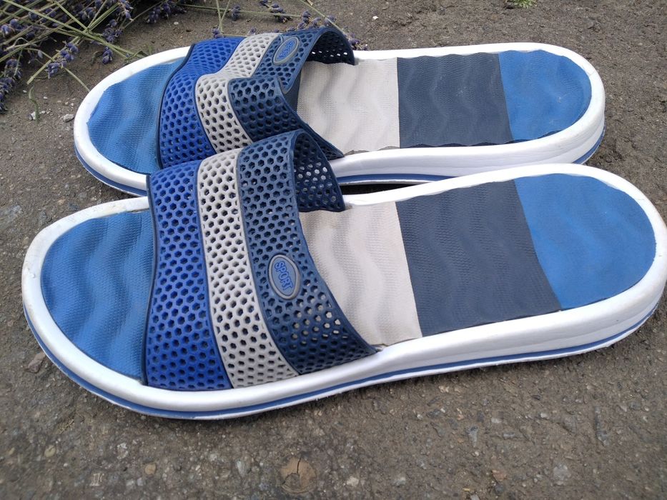 Мужские шлепки шлепанцы