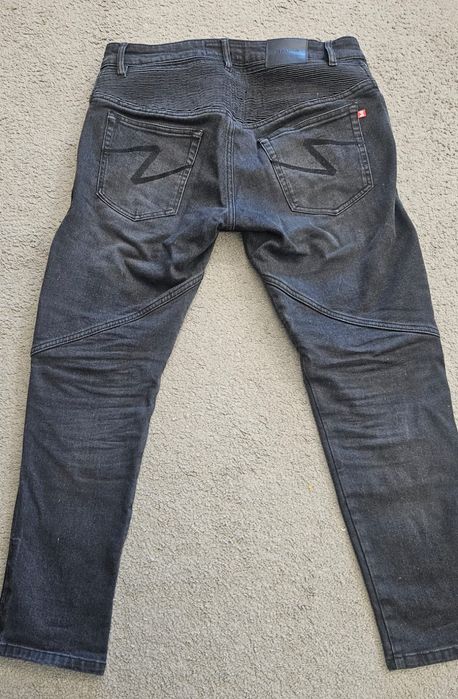Jeansy motocyklowe Pando PM19 Karl Devil Slim Fit W34/L32 – jak nowe