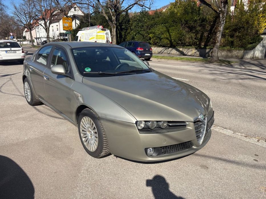 Бампер Alfa Romeo 159 Sportwagon 2005- разборка Альфа запчастини