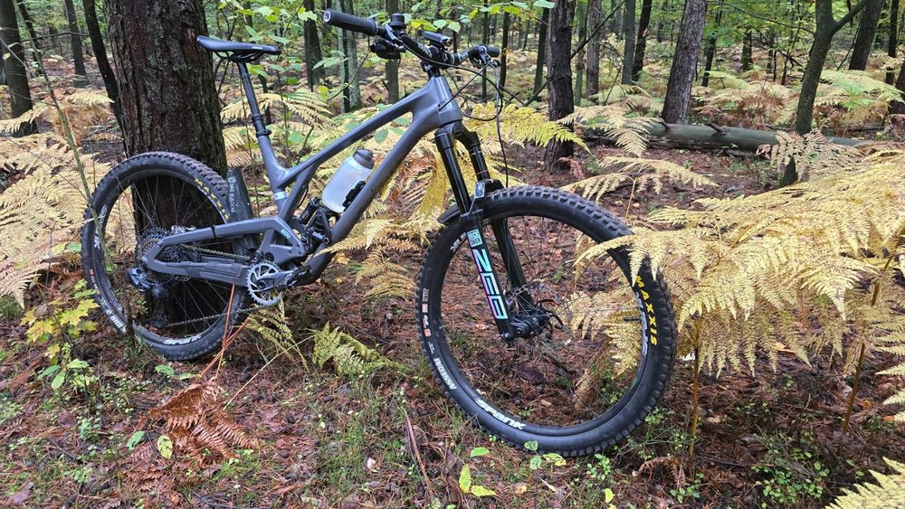 Dream Bike - Evil Insurgent V2 - enduro