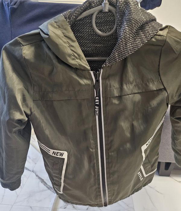 Куртка весна-осінь