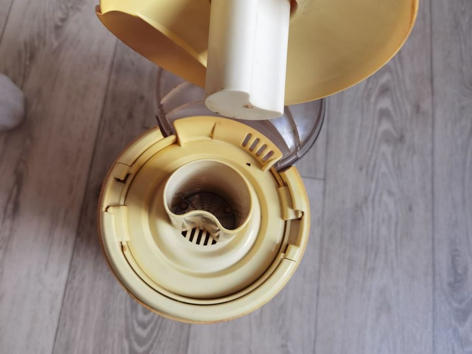 Соковыжималка Domotec MS 3412 на детали