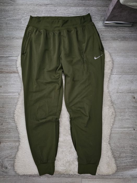 Spodnie dresowe Nike Rozmiar S Zielone khaki dres dresy Nike Swoosh