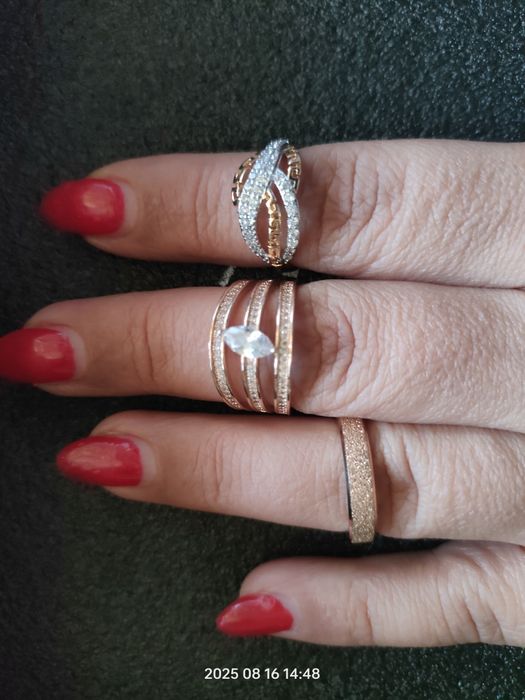 Каблучки з медичного сплаву