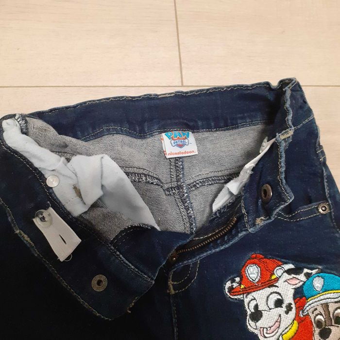 Spodnie jeansowe chłopięce licencjonowane Psi Patrol rozm.104/110