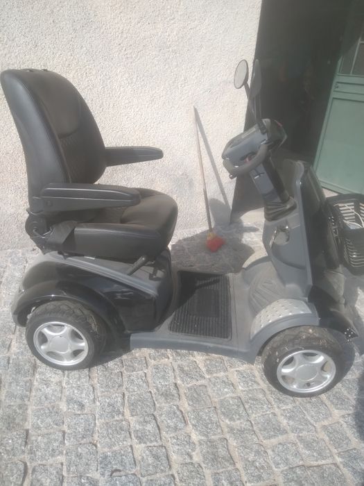 Vendo Scooter maxi