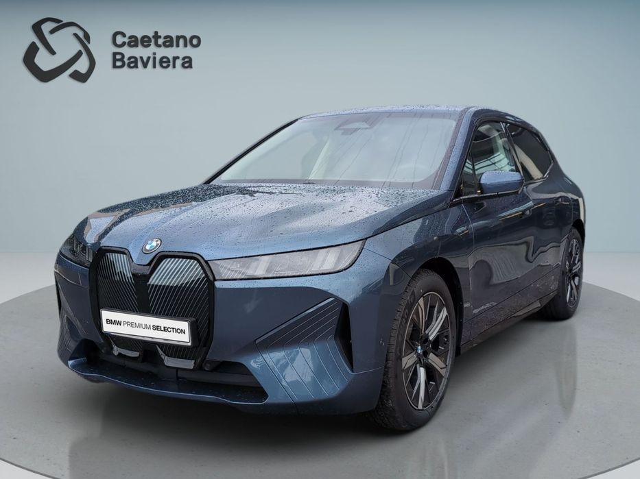 BMW iX xDrive 45
