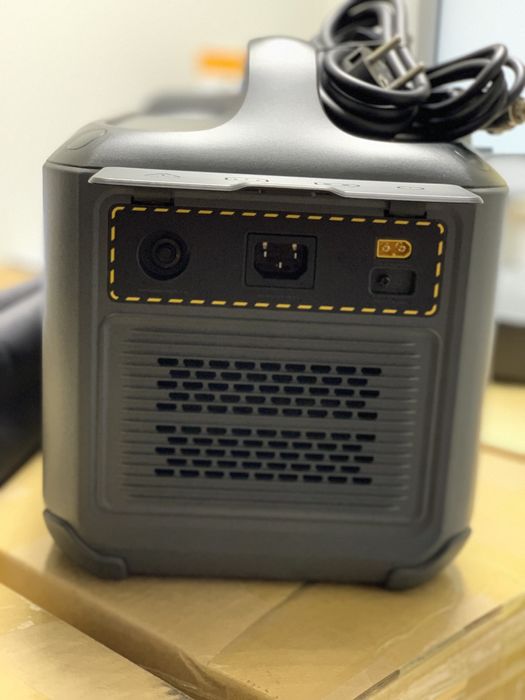 Зарядна станція Ugreen PowerRoam GS1200 1200W 1024Wh