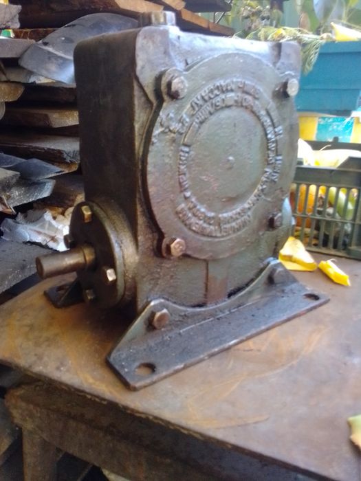 Продам на дровокол