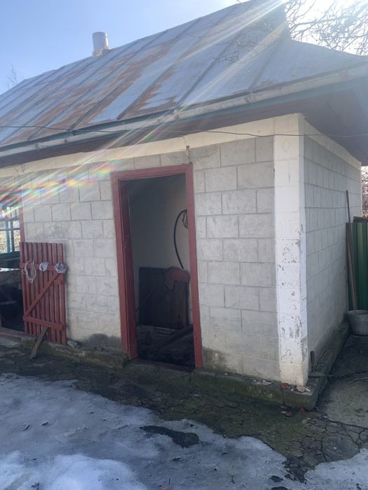 Будинок -заходь та живи,є відео-огляд