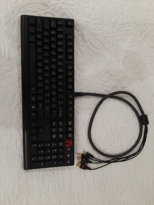 Teclado Mecânico - ThermalTake Meka G1
