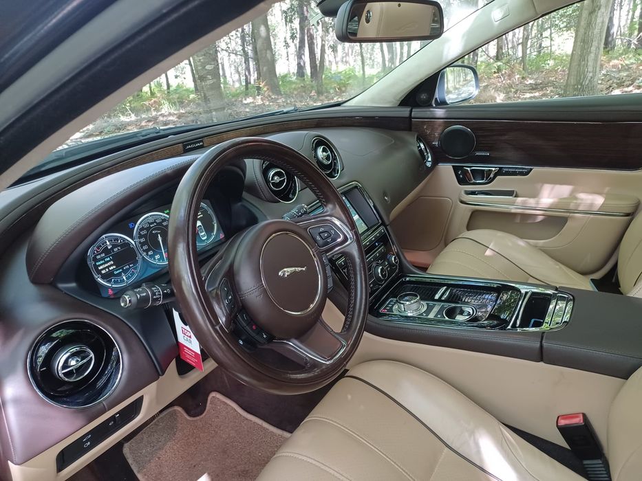 147.000 KM ANO 2015 JAGUAR XJ 3.0 D PORTFOLICO como novo possivel retoma para facilitar o negócio