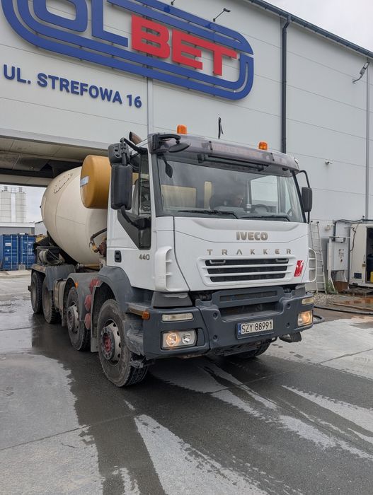 Betonomieszarka CIFA 12 m3 Iveco trakker 450