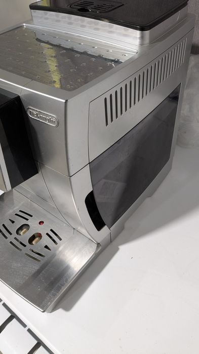 Кавомашина Delonghi Ecam 23.450