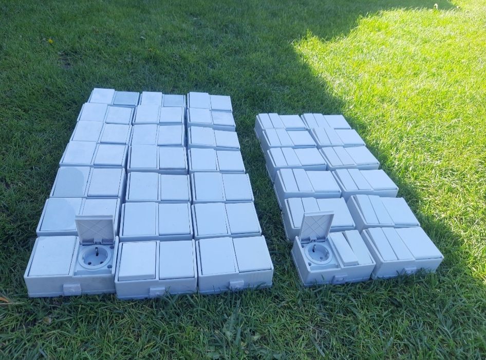 Розетка з вимикачем