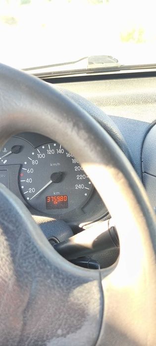 Vendo carro clio
