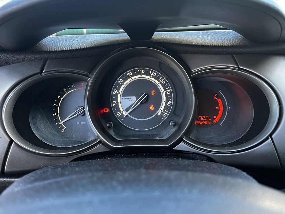 Citroen c3 1.2 Puretech Full extras