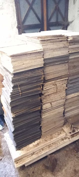 Palete com azulejos (negociável)