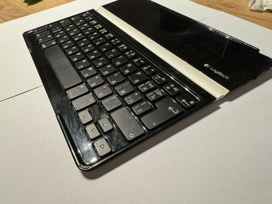 Klawiatura logitech do iPada