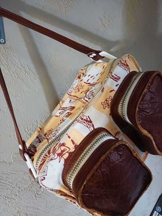 Сумка Dr.Martens Agyness Deyn   кожа