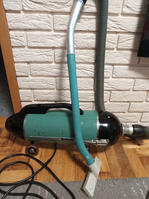 Пылесос  Ракета.