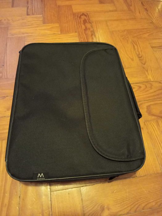 Pasta para compuatdor portátil