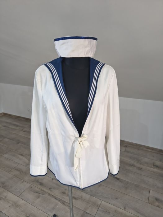 Strój marynarza z czapką