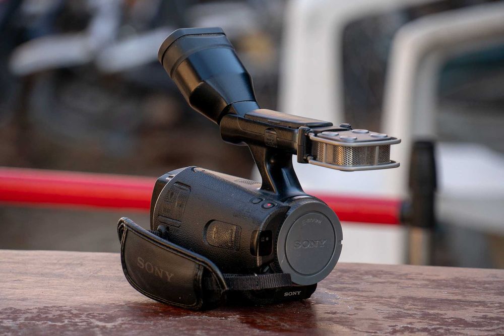 Sony NEX-VG20E відеокамера камкодер