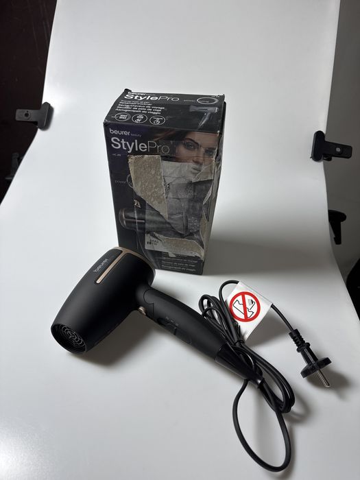 Suszarka Podróżna Jonowa Składana Beurer HC 25