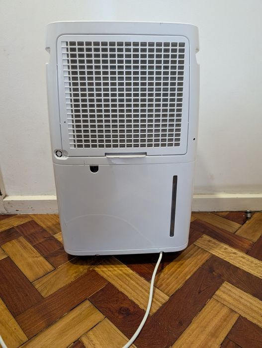 Desumidificador Portátil HTW 50L – Modelo HTWD050A3 | Excelente Estado