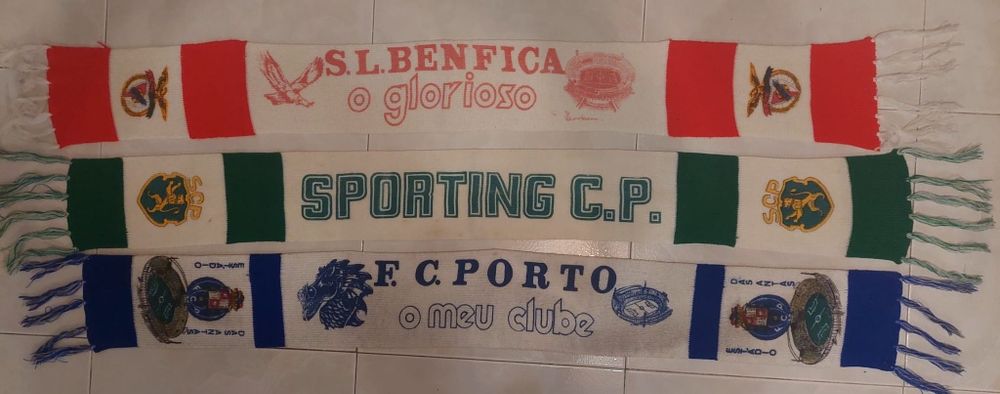 3 cachecois sntigos de lã