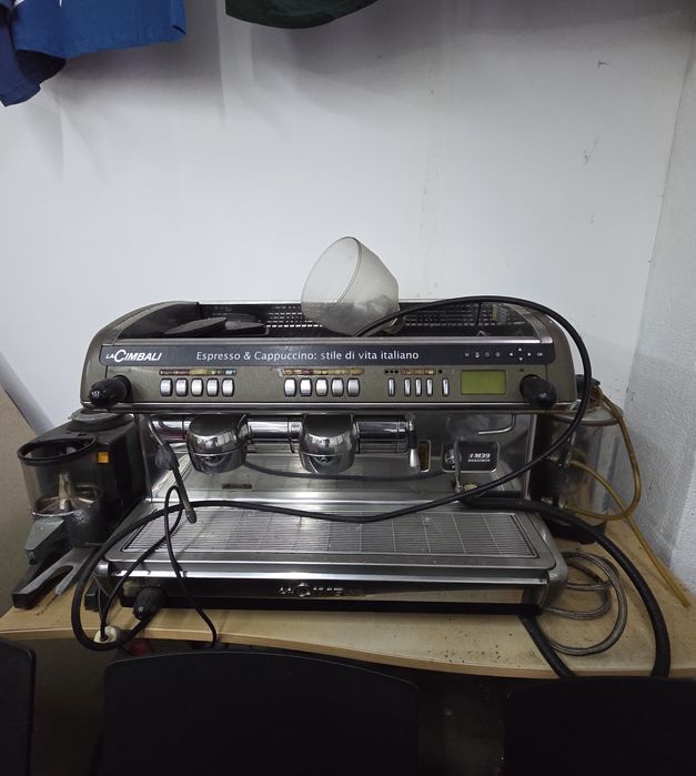 Máquina Profissional de Café La Cimbali M39 Dosatron + Moinho