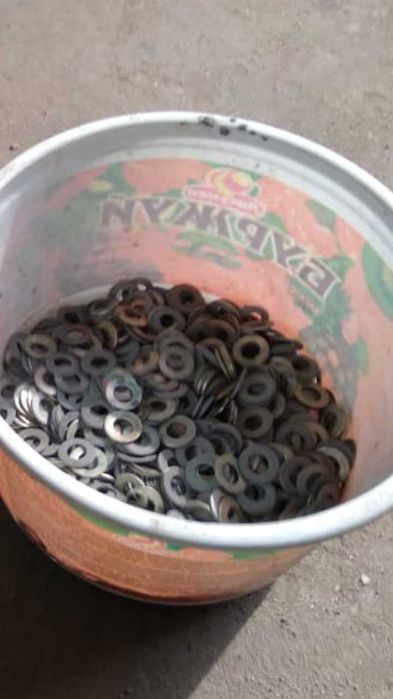 Болти М 6,шайби,гайки ,нові