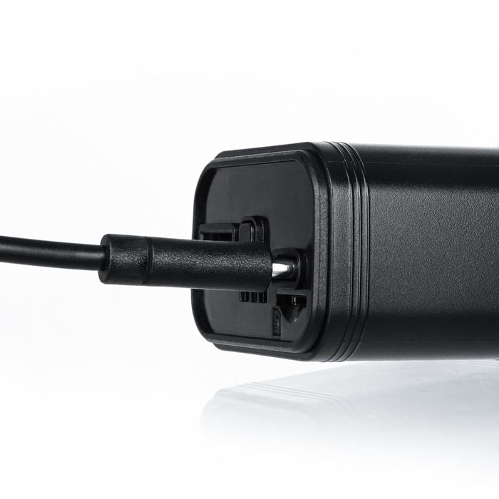 Lokalizator GPS 2G 4G ukryty w ładowarce podsłuch sledzenie MK036
