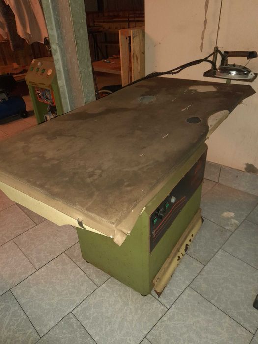 Mesa de engomar industrial