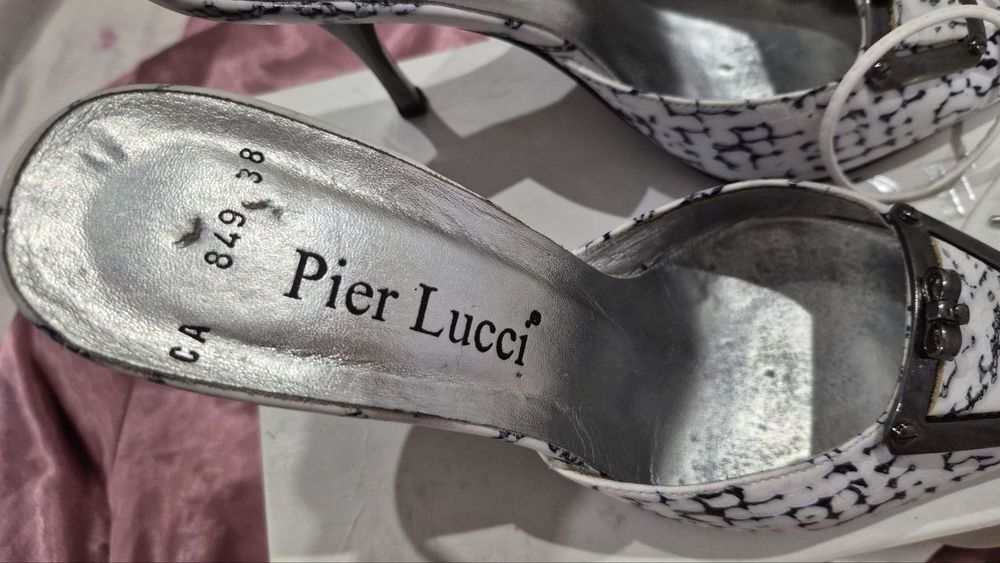 МЮЛЛИ( сабо)) бренд PIER L UCCI( оригинал)