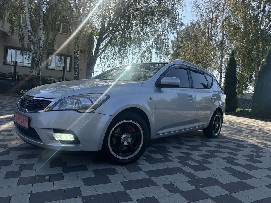 легковий автомобіль