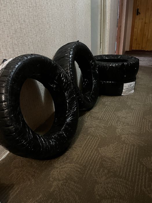 Зимові шини для автомобіля - 195/60 R15