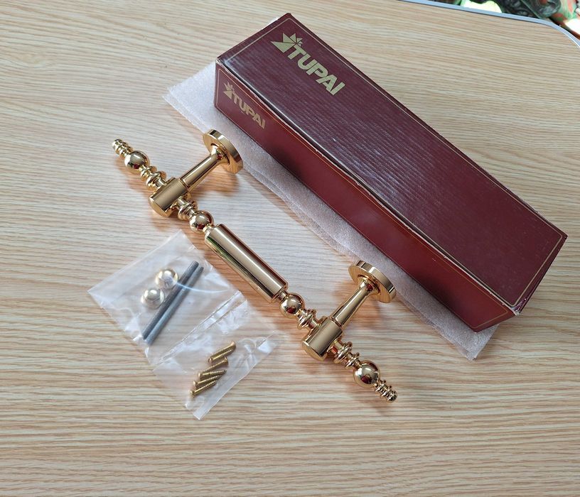 Puxador/Asa para porta- Marca TUPAI - Novo