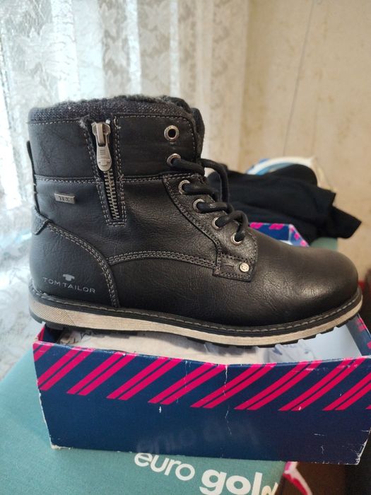 Продам нове взуття з Європи.