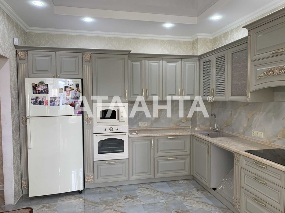 3-комнатная квартира с качественным ремонтом ул. Пишоновская