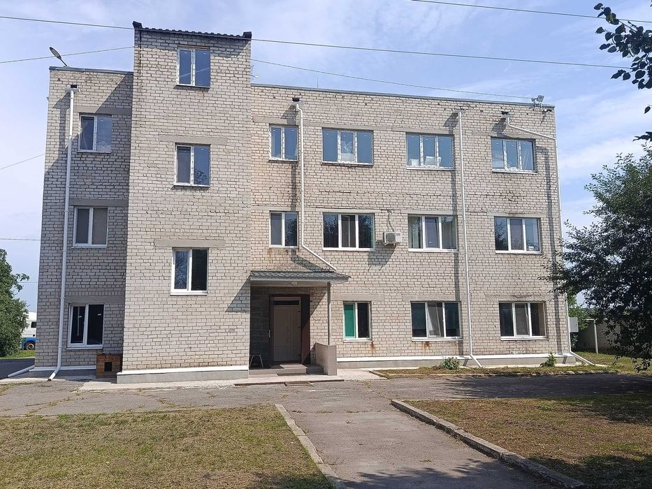 Продаж готової промислово-складської бази біля Харкова