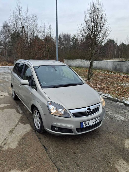 Opel Zafira 7 osobowe 1.9 Diesel rodzinne pakowne auto
