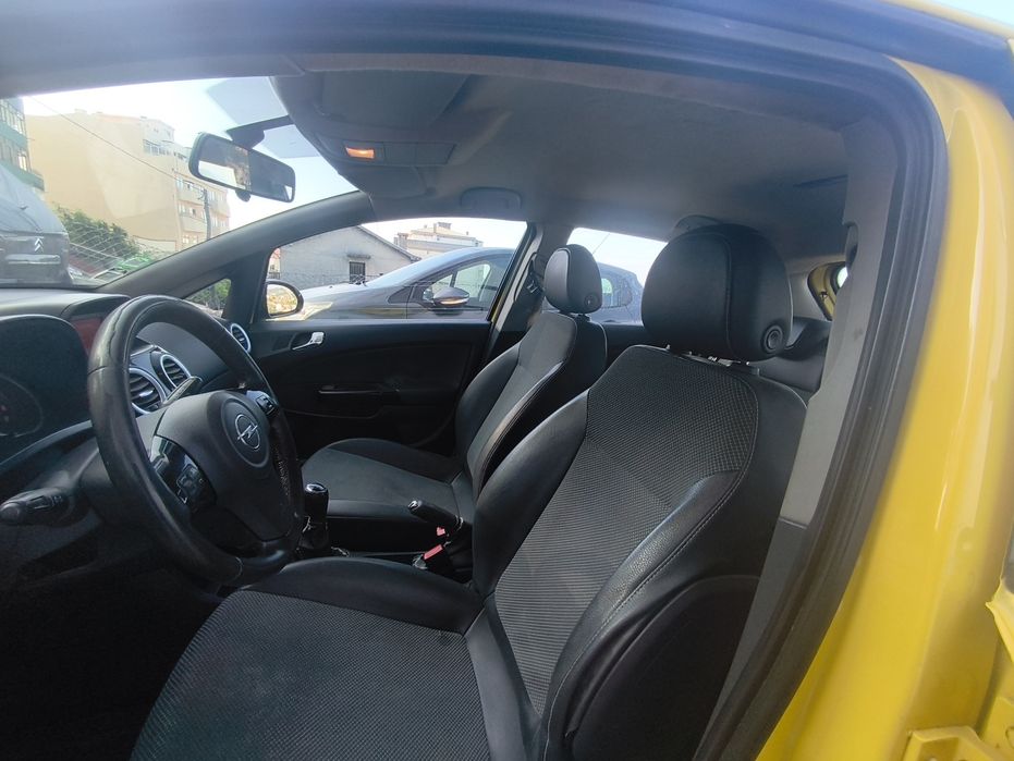 Opel corsa 1.2 1.6 v