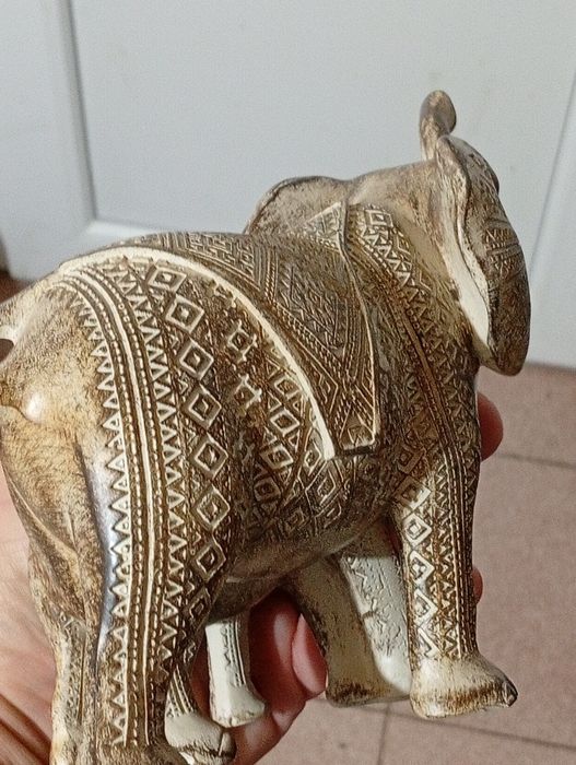 Elefante mãe e filho para decoração de sala