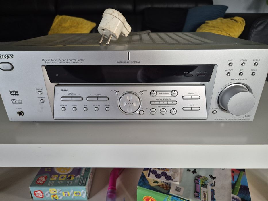 Amplituner Sony STR-DE585